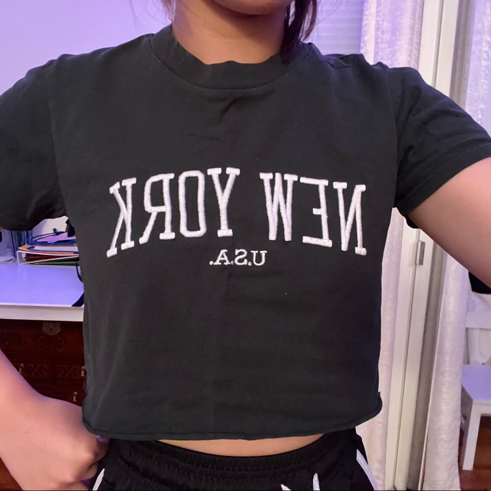 brandy melville green new york crop top